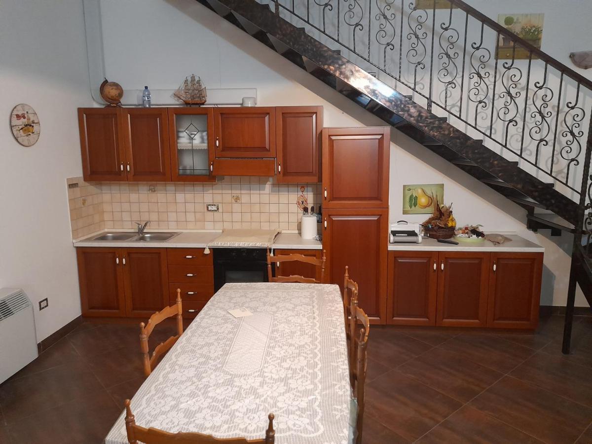 Samugheo B&B Da Marianna מראה חיצוני תמונה