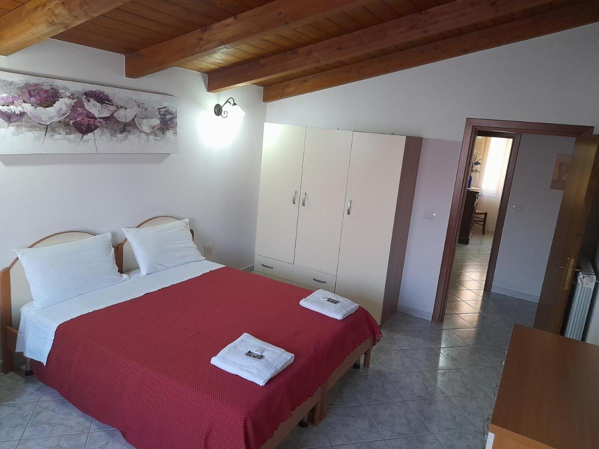 Samugheo B&B Da Marianna מראה חיצוני תמונה